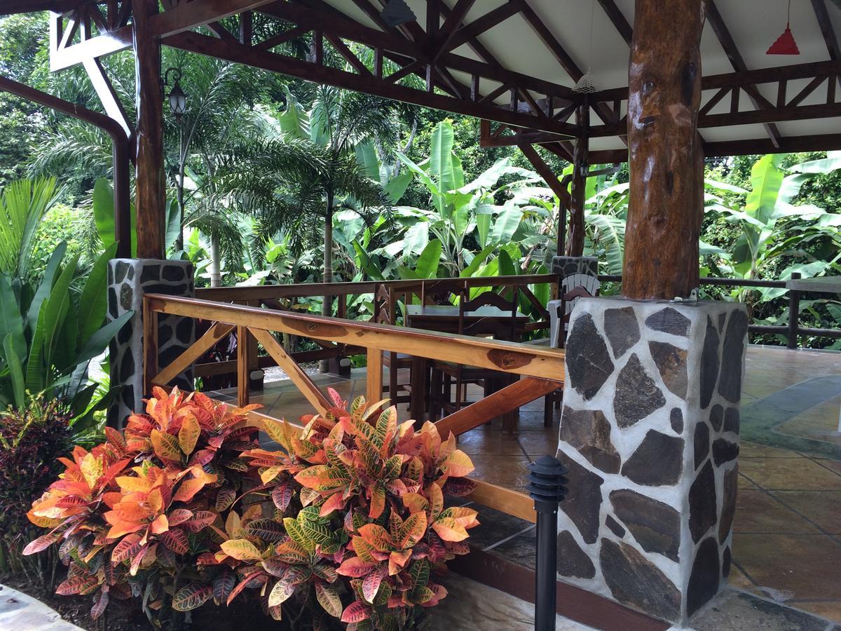 Mussaenda, Arenal Hotel La Fortuna Exterior photo