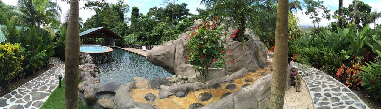 Mussaenda, Arenal Hotel La Fortuna Exterior photo